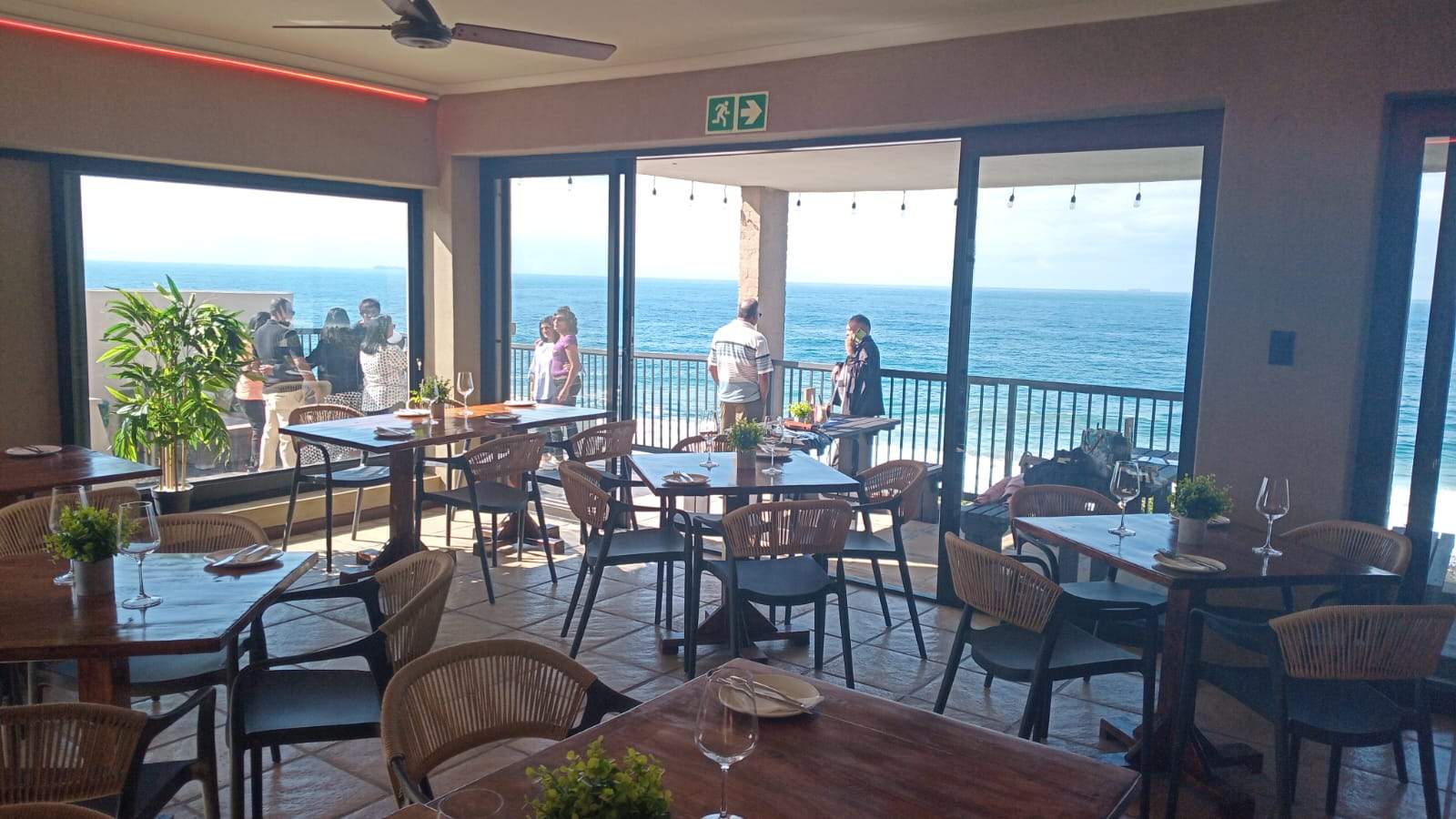 Barra Cuda Beach Club — photo 5