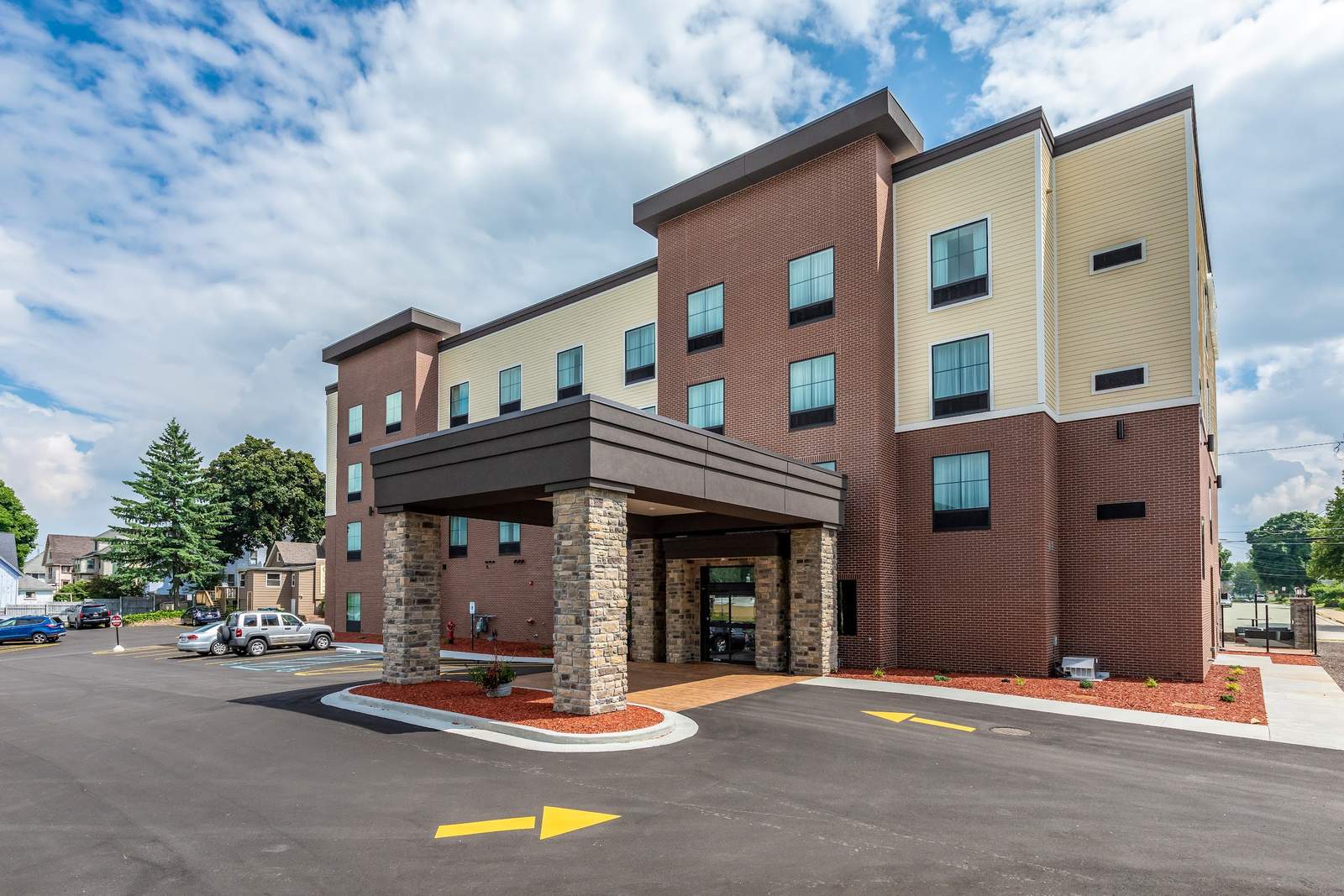 Cobblestone Hotel & Suites - Hartford — photo 1