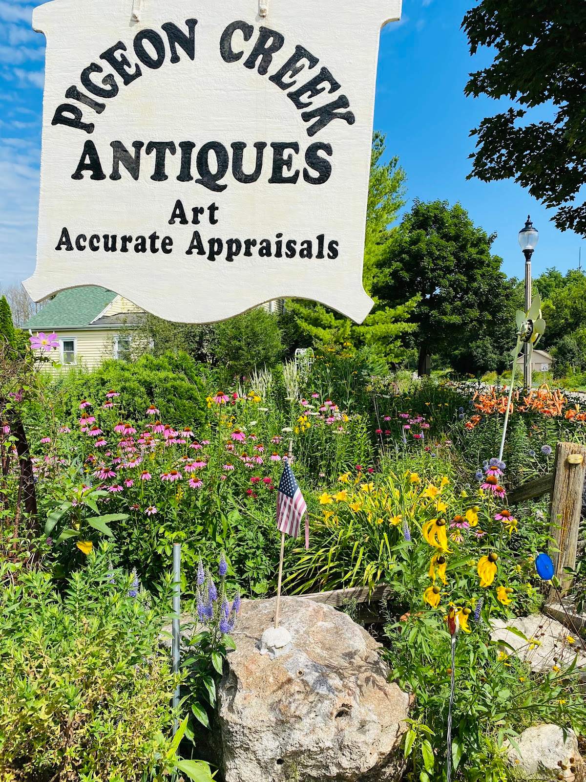 Pigeon Creek Antiques — photo 3