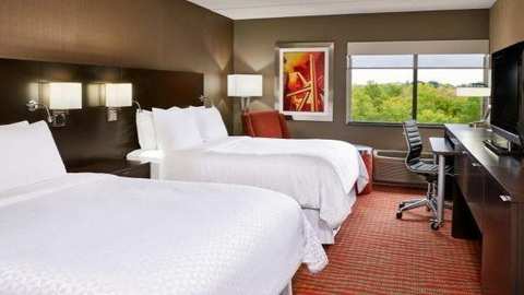 Four Points by Sheraton Milwaukee North Shore — photo 2