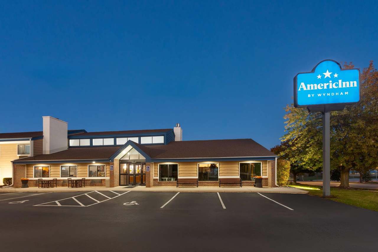 AmericInn by Wyndham Plymouth — photo 1
