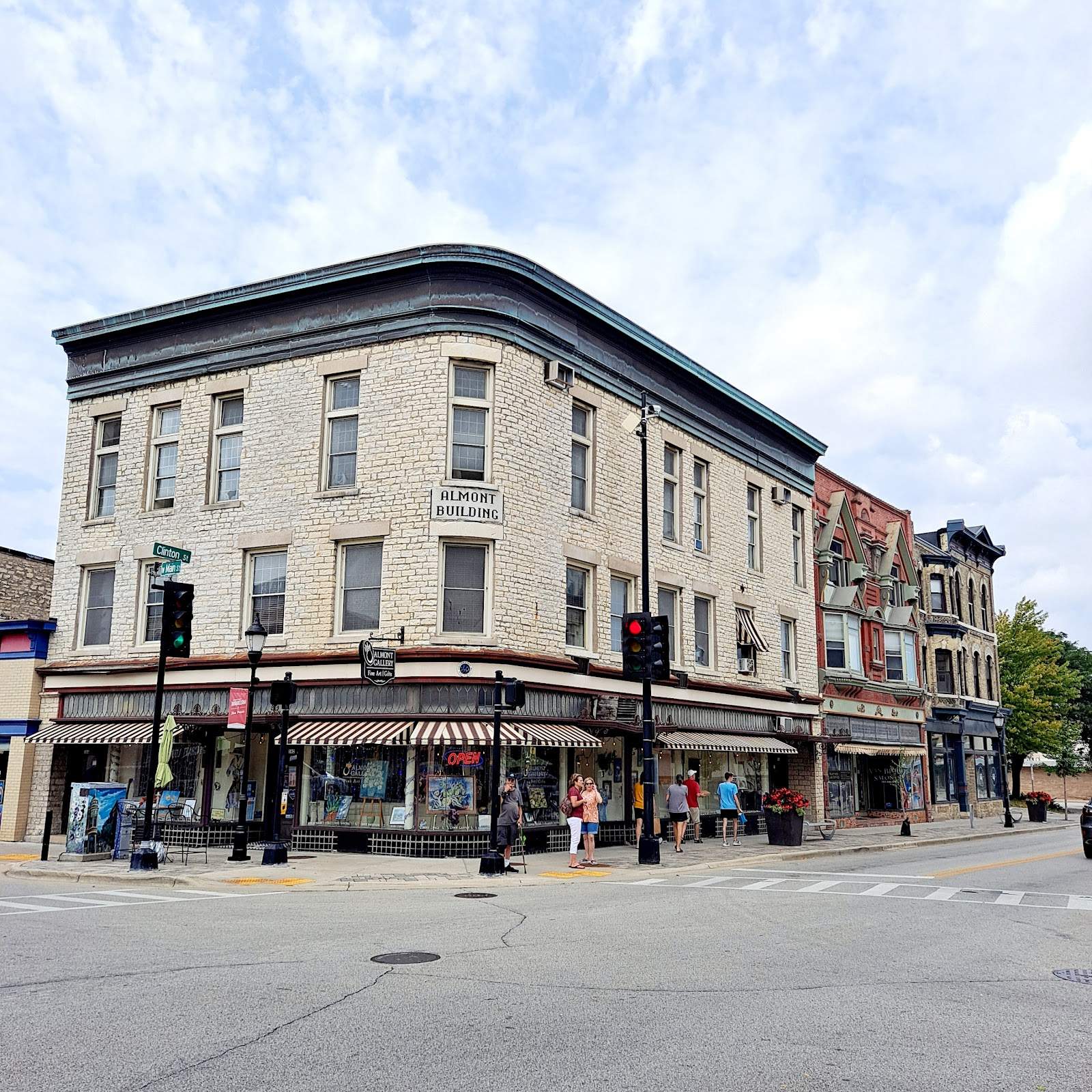 Almont Gallery — photo 3