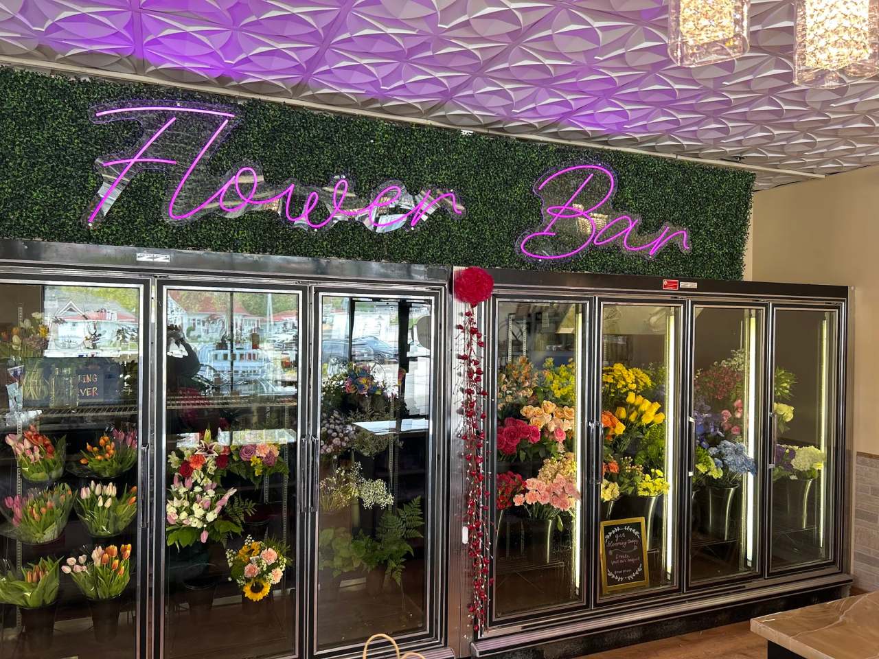 Grandpa Franks Flower Market — photo 1