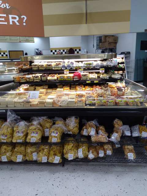 Laatsch's Piggly Wiggly — photo 5