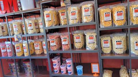 Laughing Mountain Gourmet Popcorn — photo 4