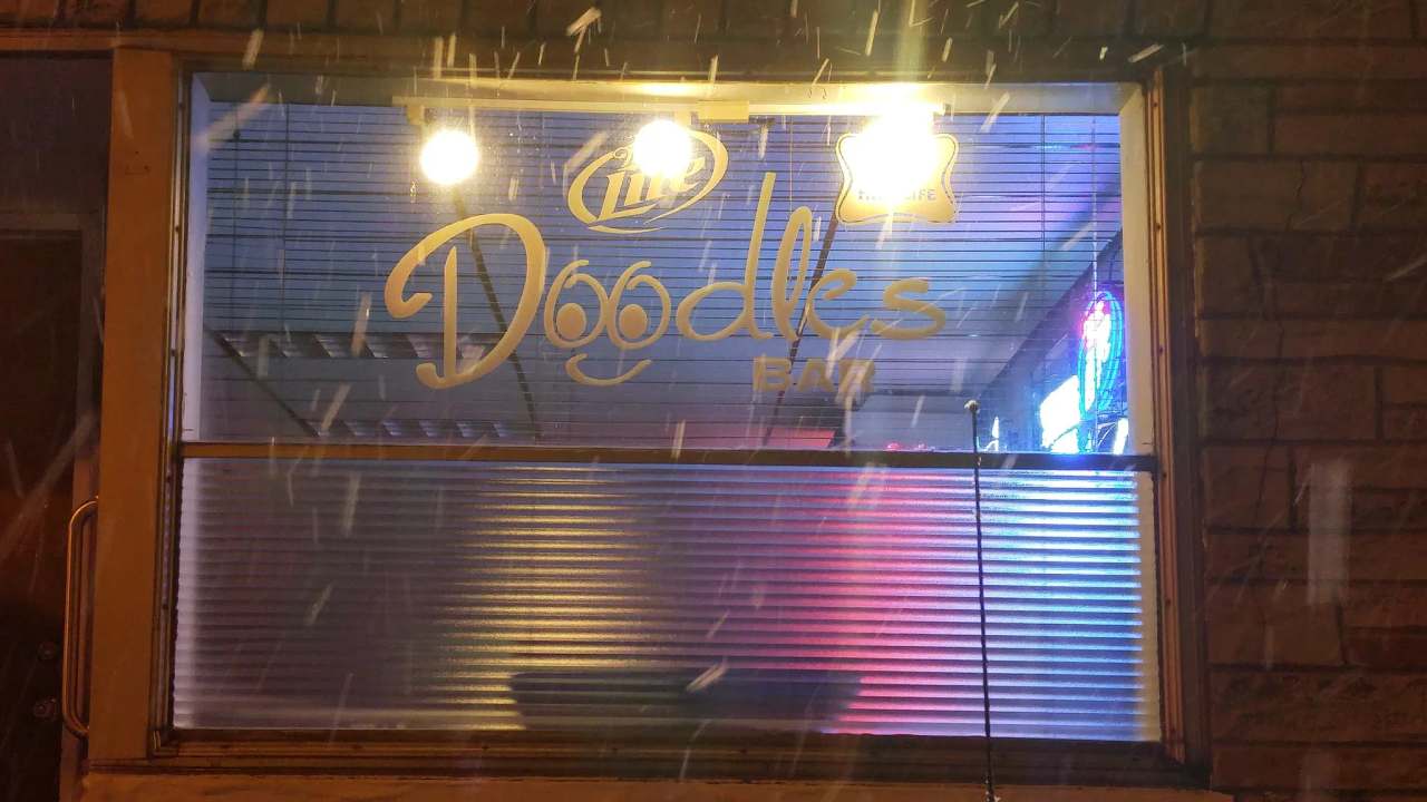 Doodles Bar — photo 4
