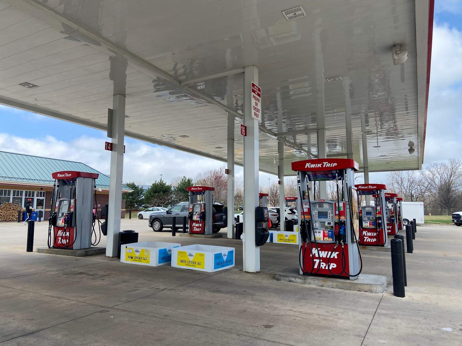 Kwik Trip — photo 3
