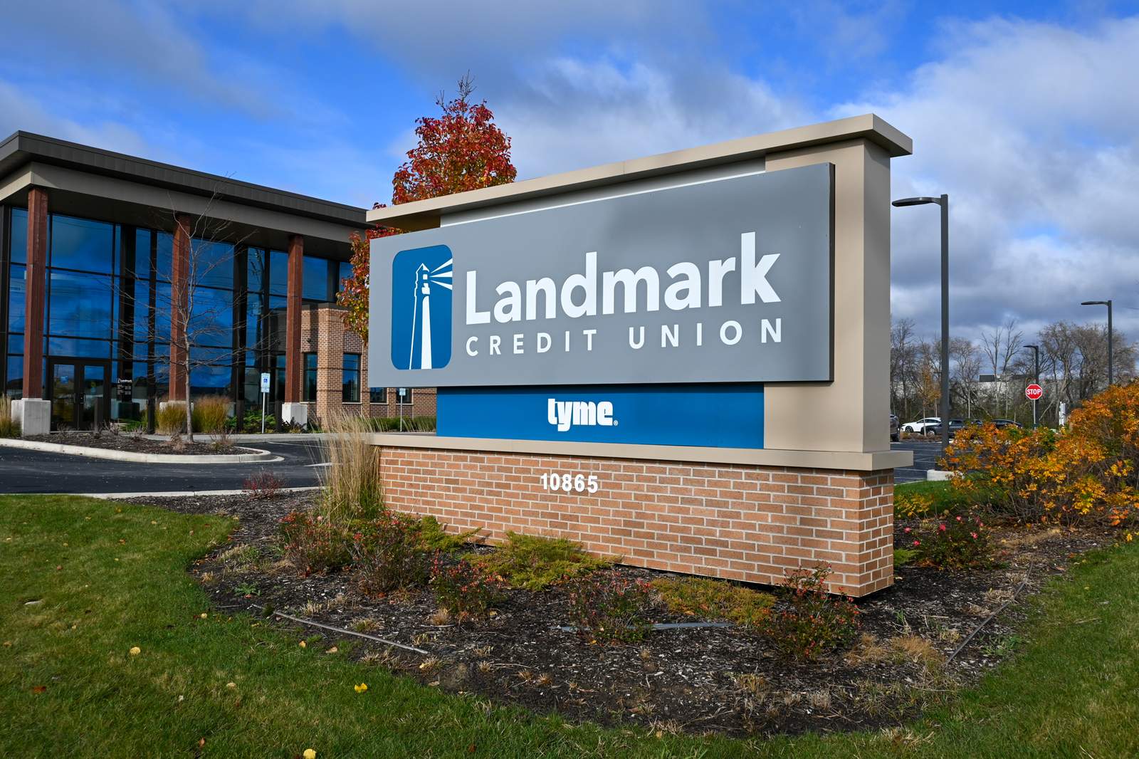 Landmark Credit Union — photo 5