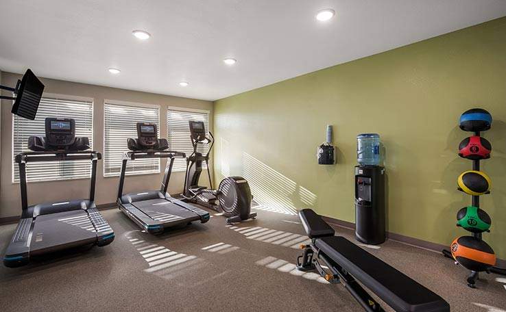 WoodSpring Suites Milwaukee - Menomonee Falls — photo 5