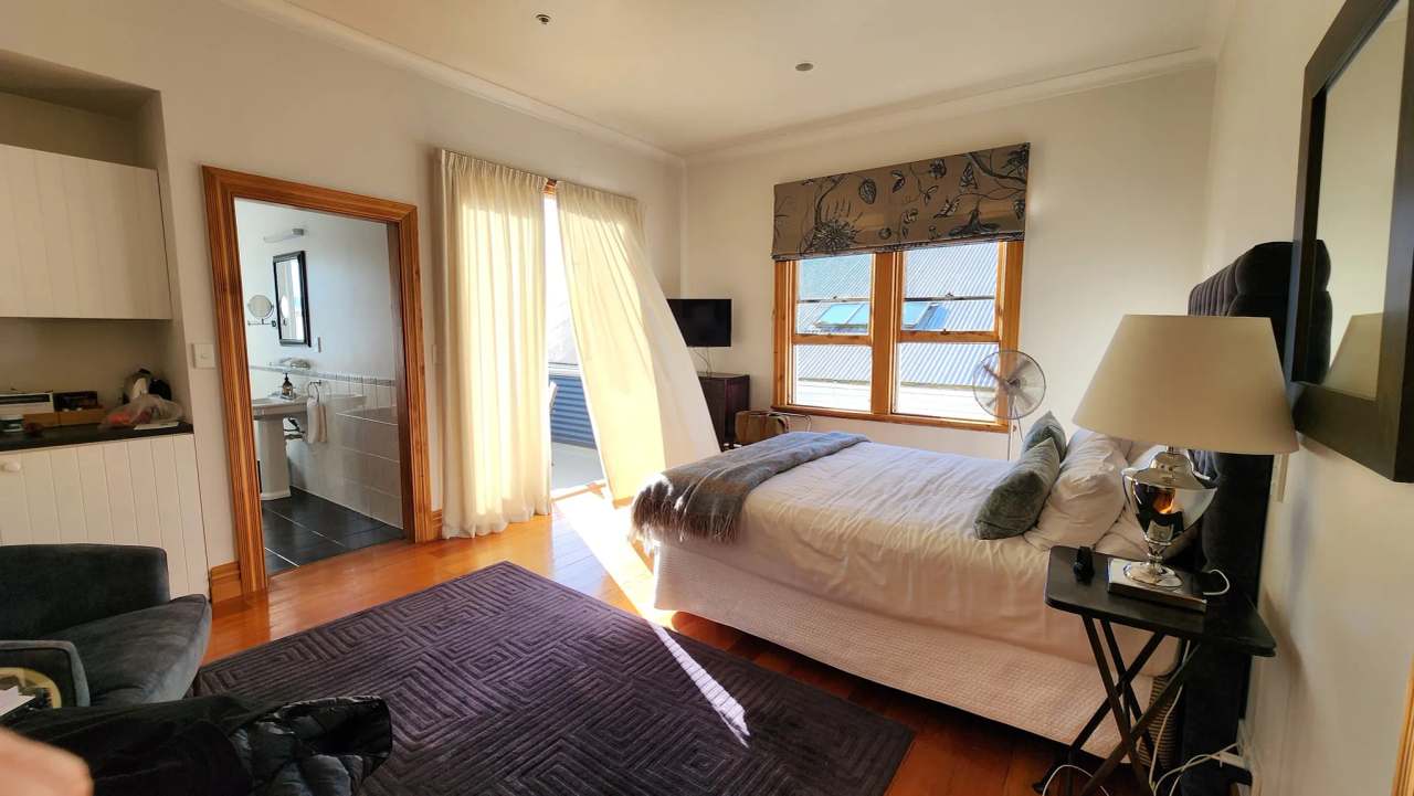 Petit Hotel — photo 2