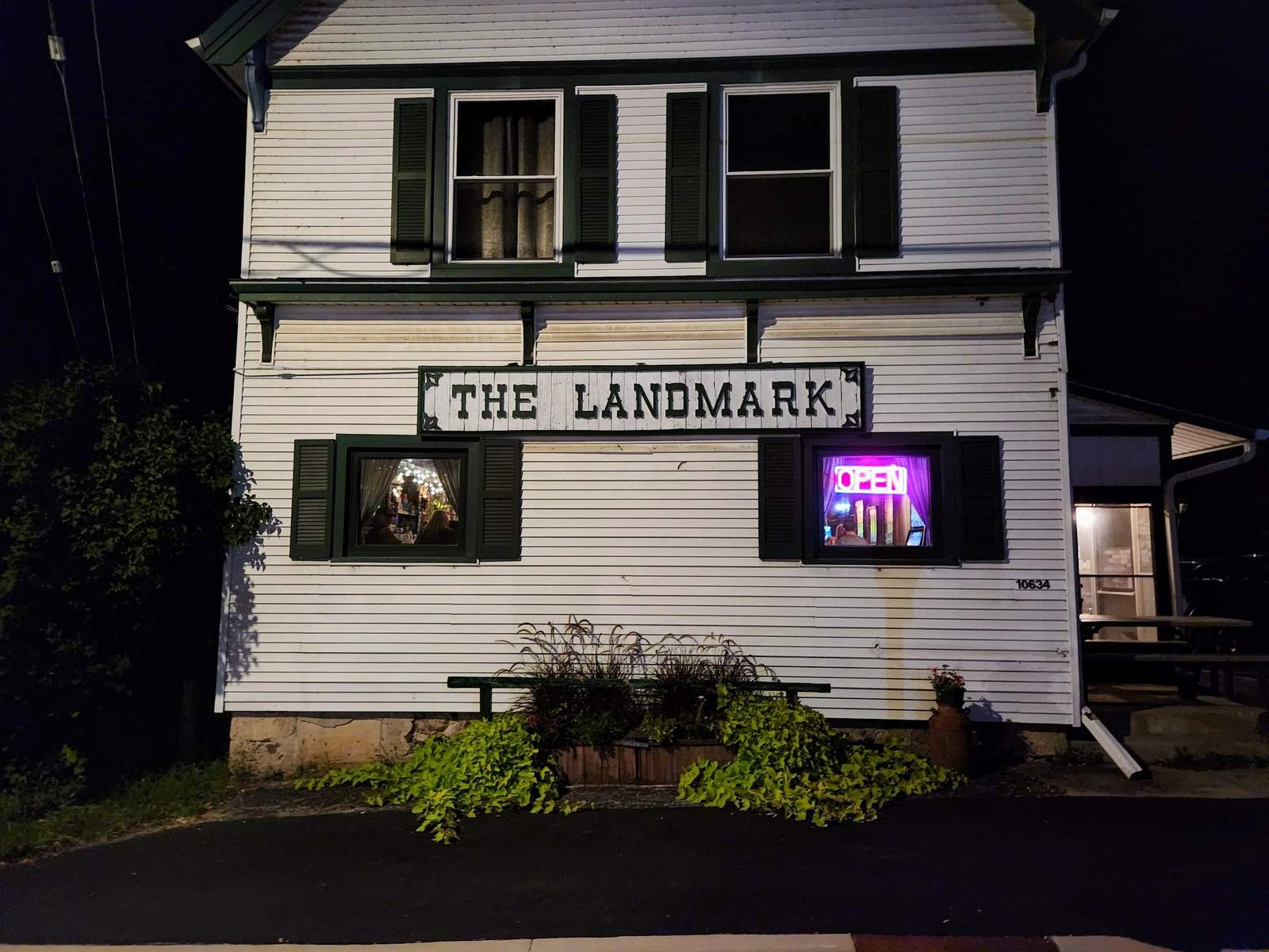 Landmark — photo 1