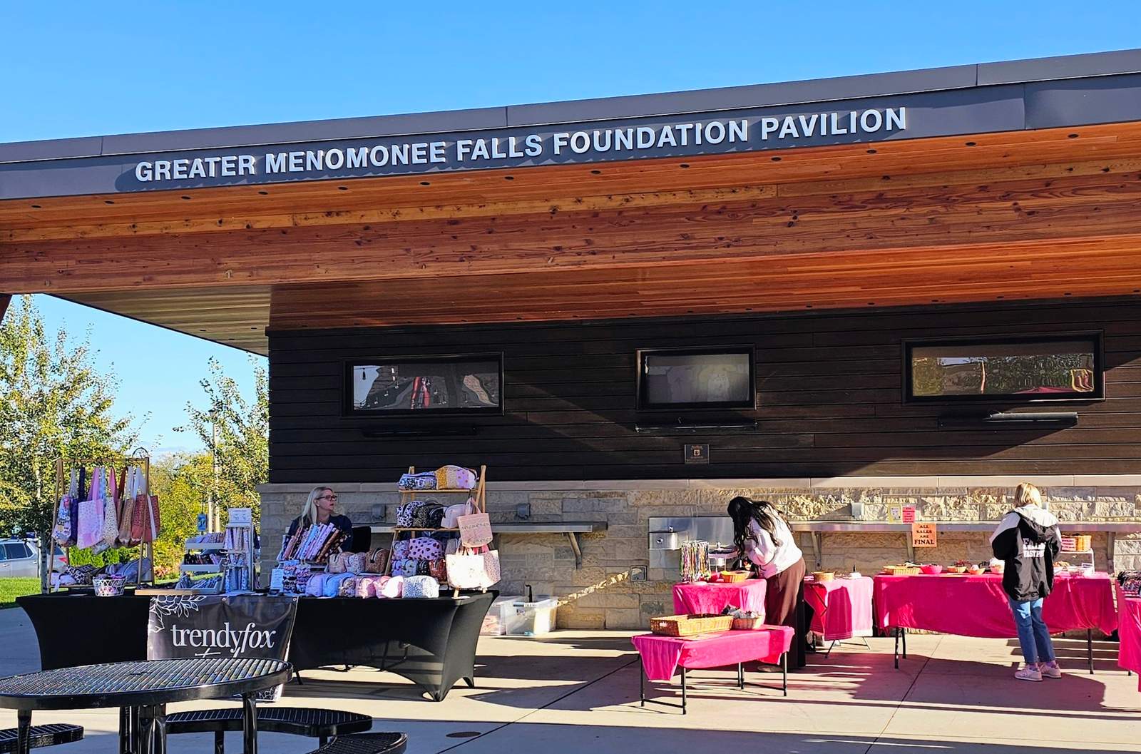 Menomonee Falls Farmers Market — photo 1