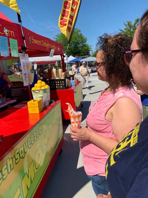 Menomonee Falls Farmers Market — photo 5