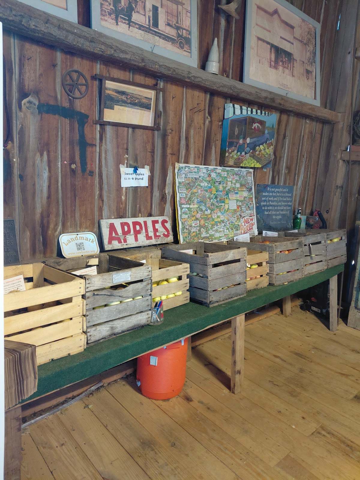 Weston's Antique Apples — photo 1