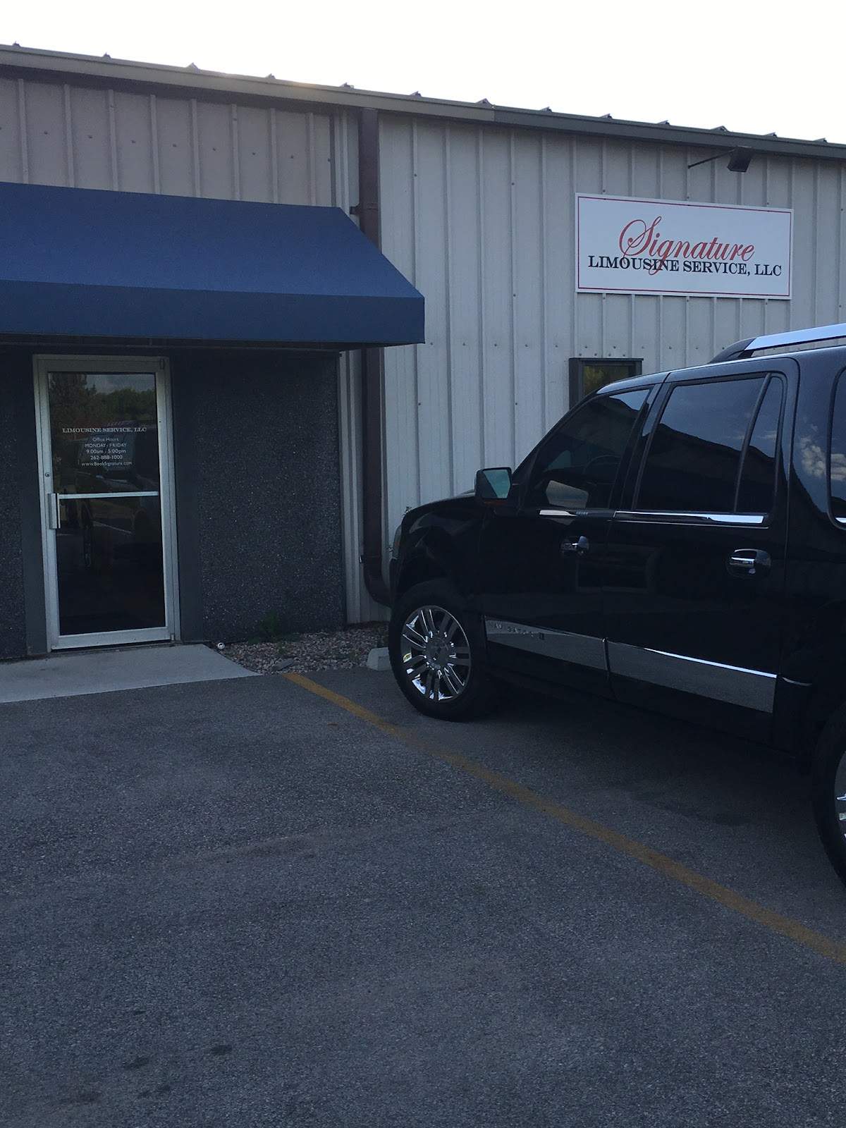 Signature Limousine Service — photo 5