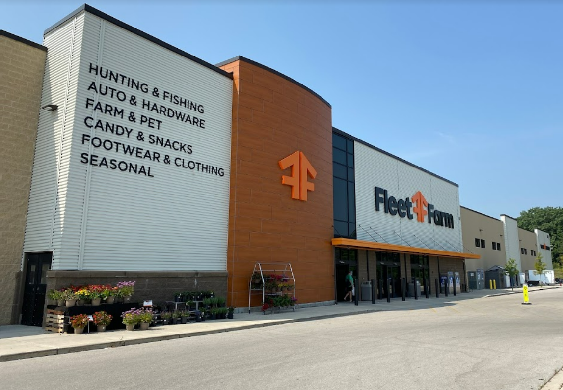 Fleet Farm Auto Service Center — photo 1
