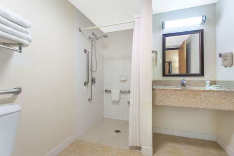 AmericInn by Wyndham West Bend — photo 3