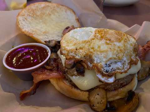 Seven Hills Pub & Grille — photo 5