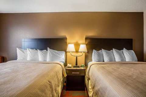 Quality Inn & Suites West Bend — photo 2
