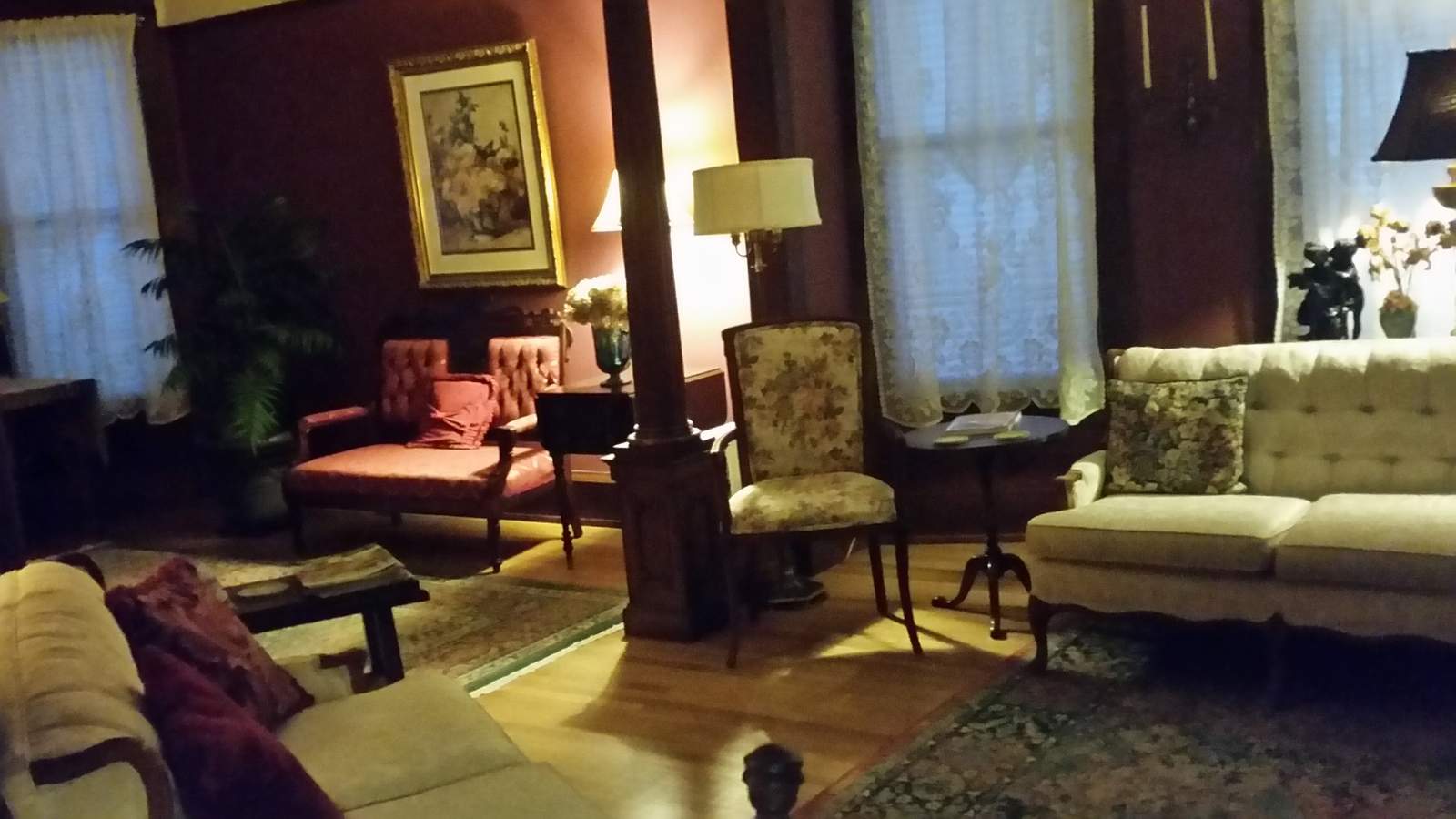 Port Washington Inn — photo 6