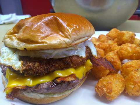Homeplate Asylum Sports Bar — photo 4