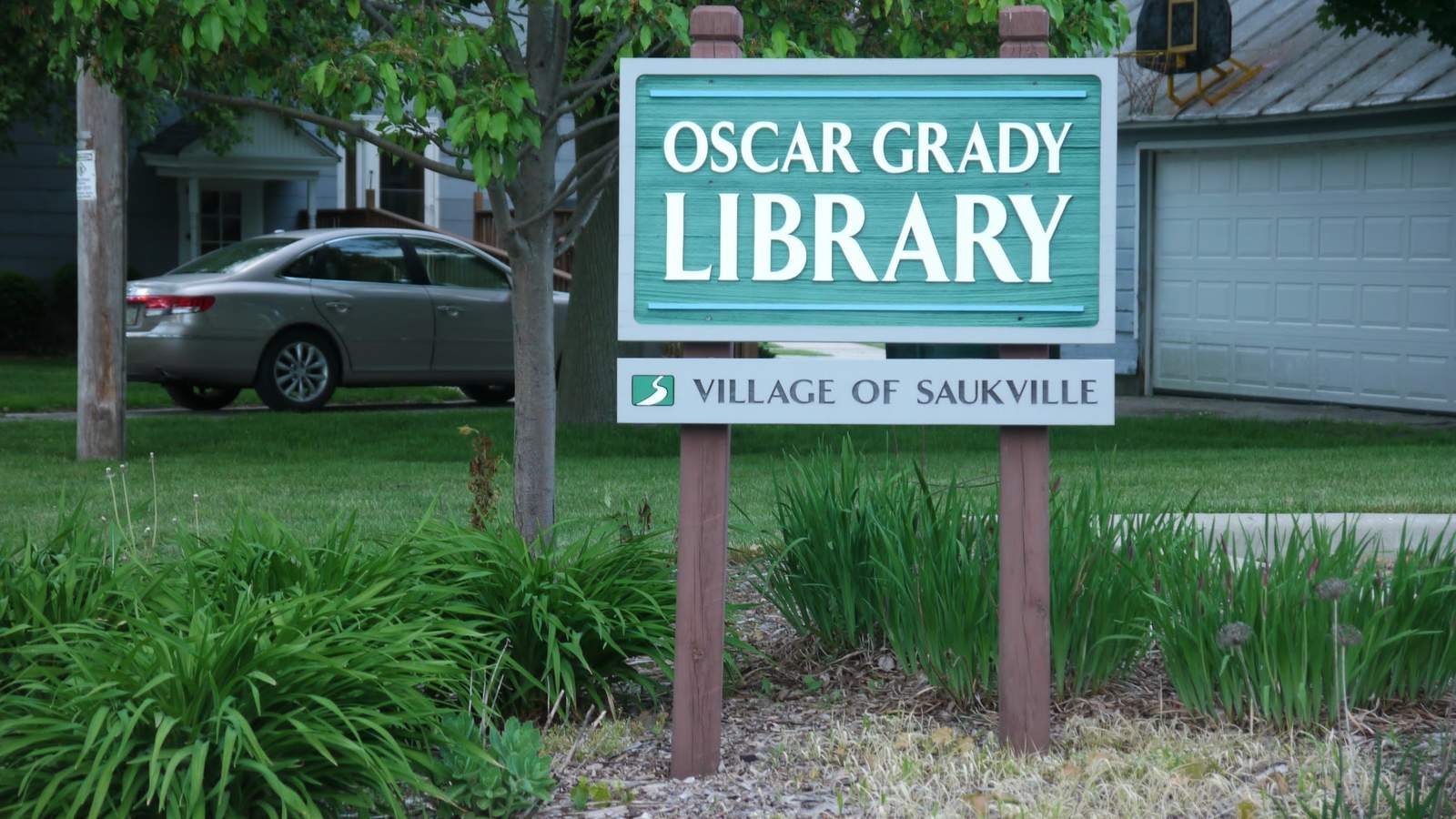 Oscar Grady Library — photo 2