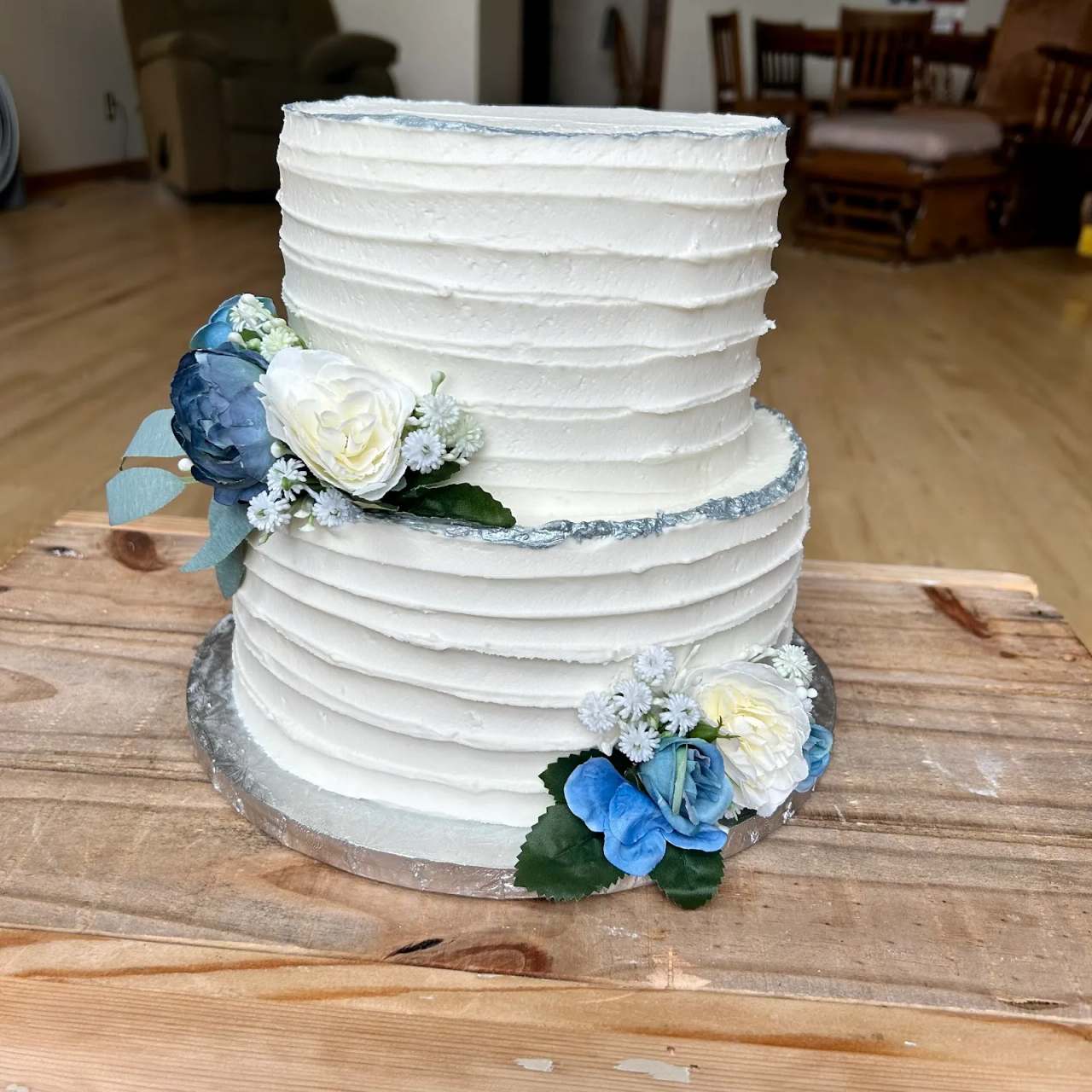 Wilmas Cakes & Shelfcare Surprise — photo 3