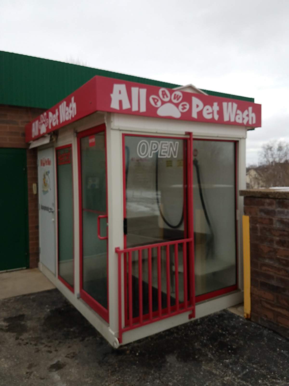 Port Auto Wash & Pet Wash (Self-Serve Car Wash) — photo 1