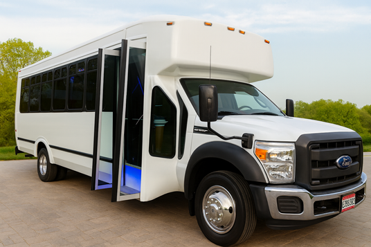 Churchill III Luxurious Limousine Service, Inc — photo 4