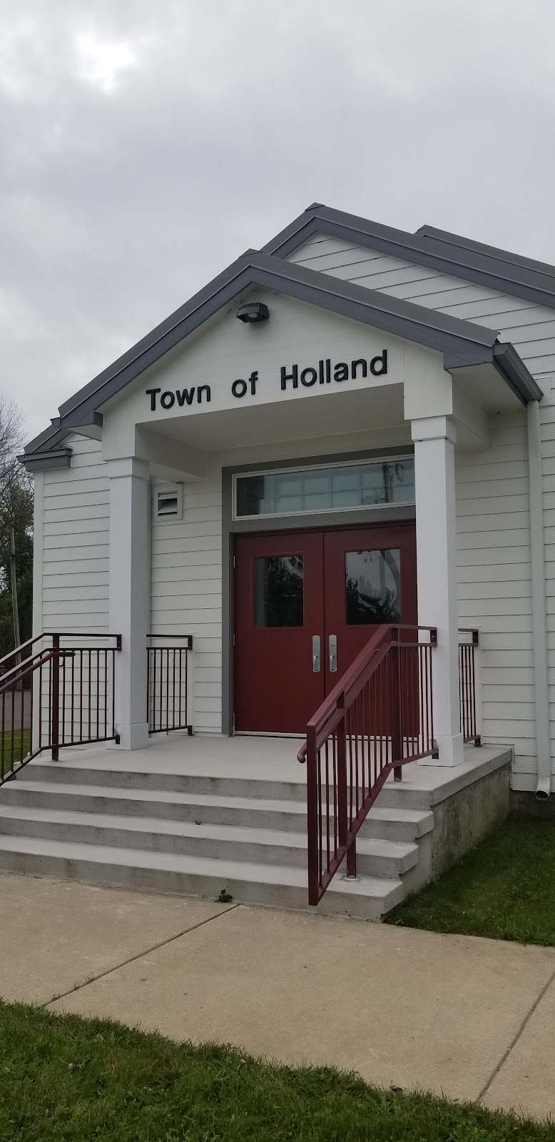 Holland Town Hall — photo 1