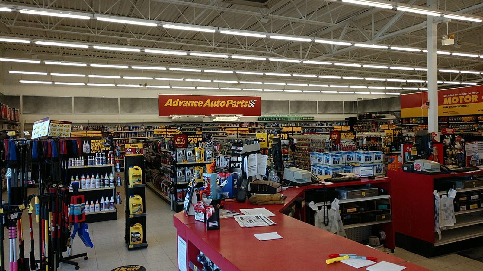 Advance Auto Parts — photo 2
