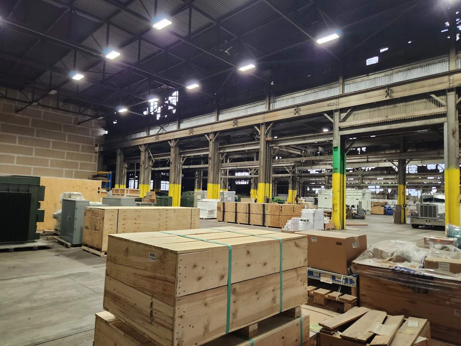 AW2 Fulfillment, Warehouse, Distribution and Crating, Milwaukee — photo 6