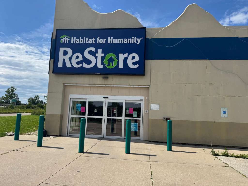 Habitat for Humanity ReStore - Germantown
