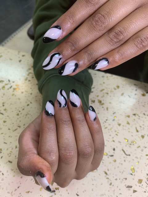 Gloss Nails — photo 3