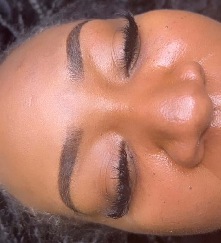 Divine Lash & Beauty Bar — photo 5