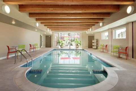 Home2 Suites by Hilton Menomonee Falls Milwaukee — photo 3