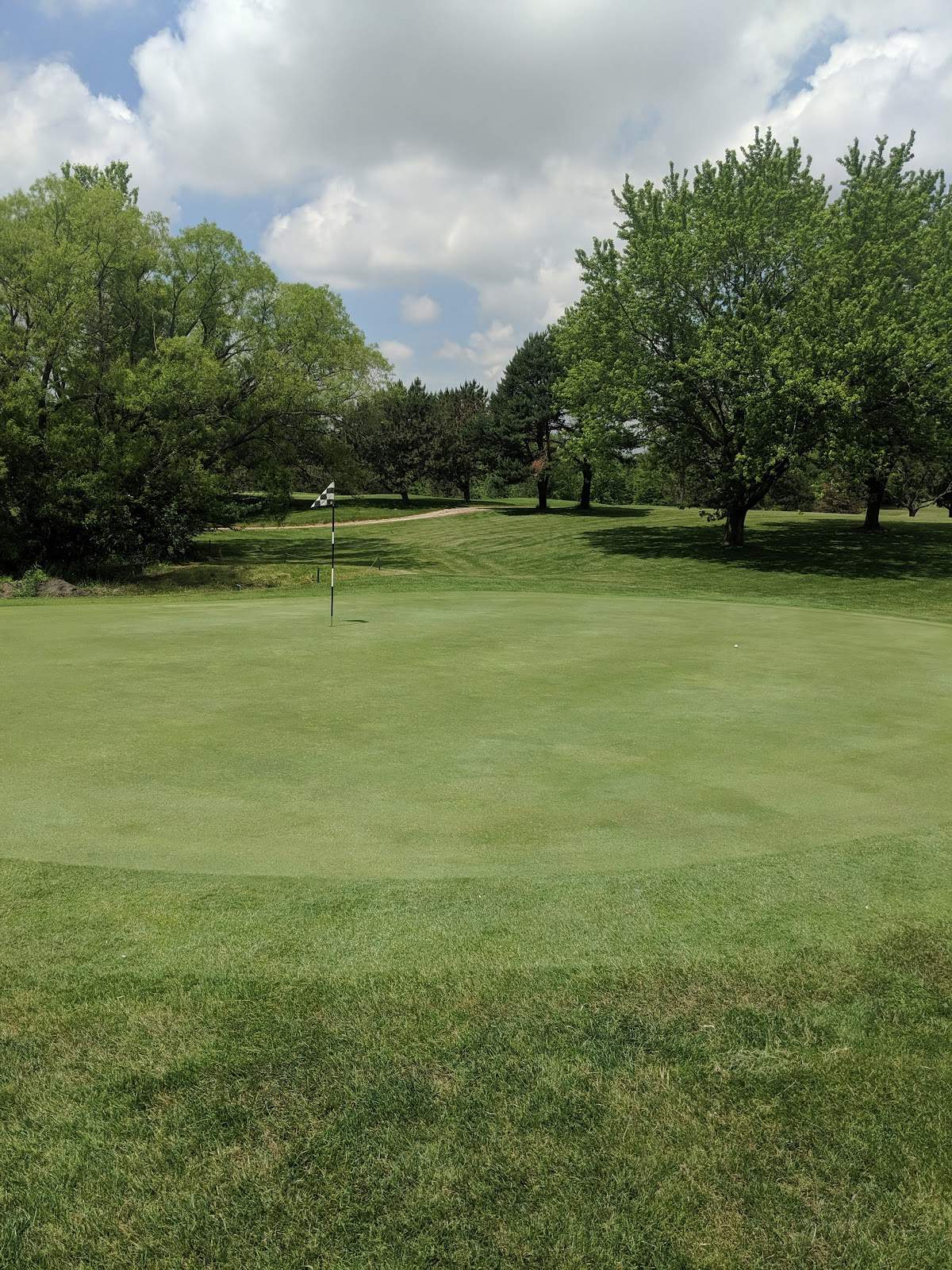 Maplecrest Country Club — photo 1