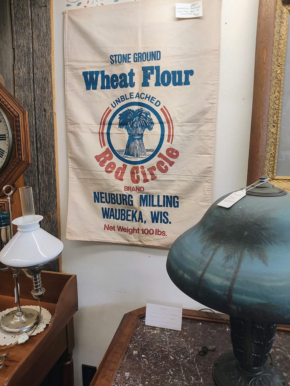 Royal Oak Antiques — photo 3