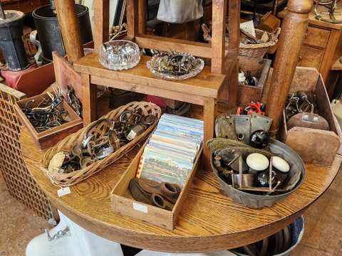 Olde World General Store Antiques / Collectibles — photo 3