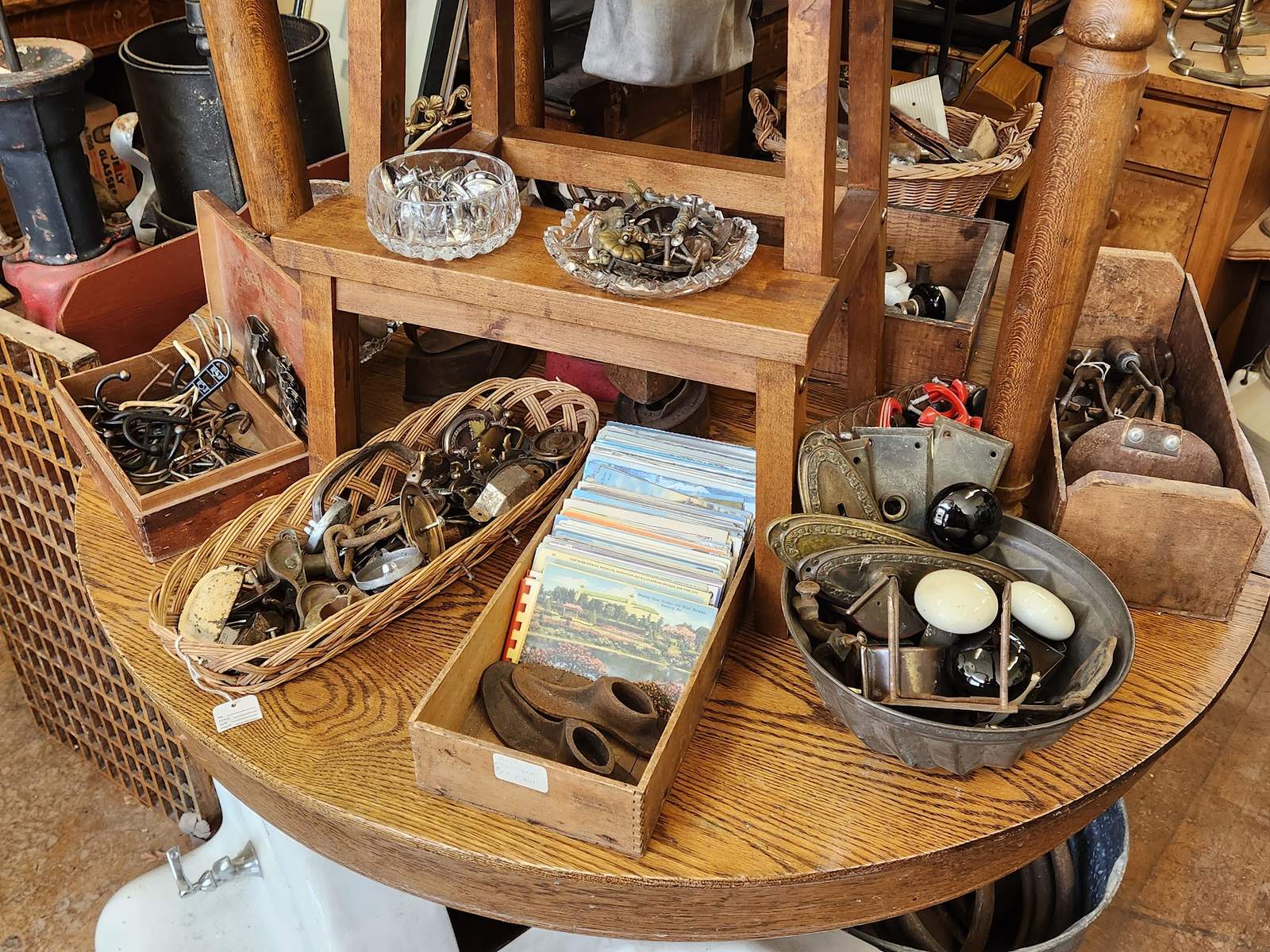 Olde World General Store Antiques / Collectibles — photo 3