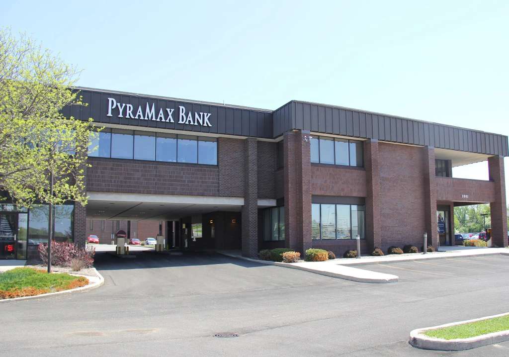 PyraMax Bank