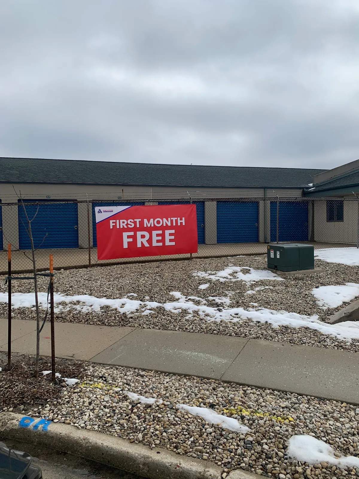 Devon Self Storage Milwaukee, Wisconsin — photo 4