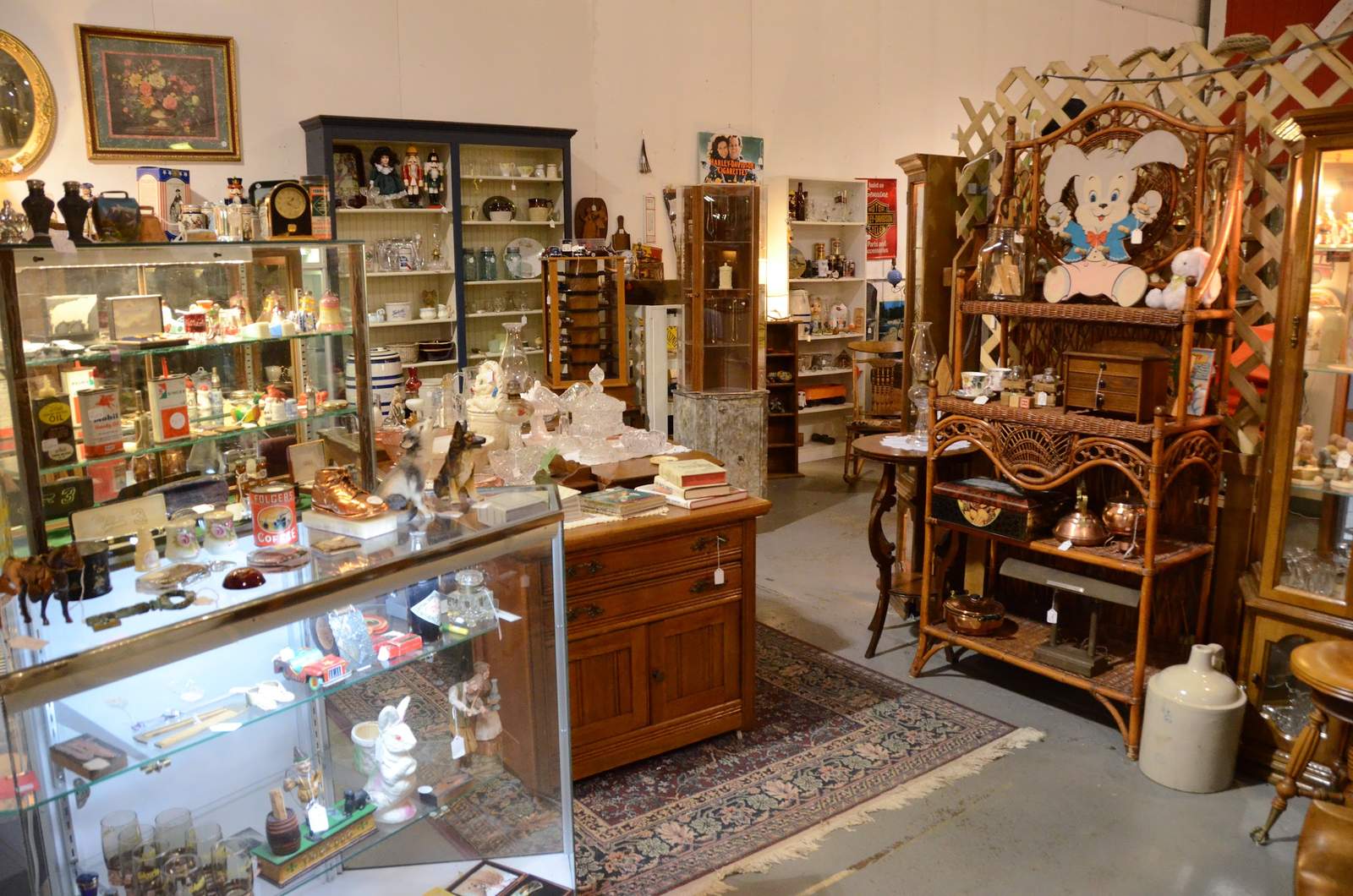 Pilgrim Antique Mall — photo 5