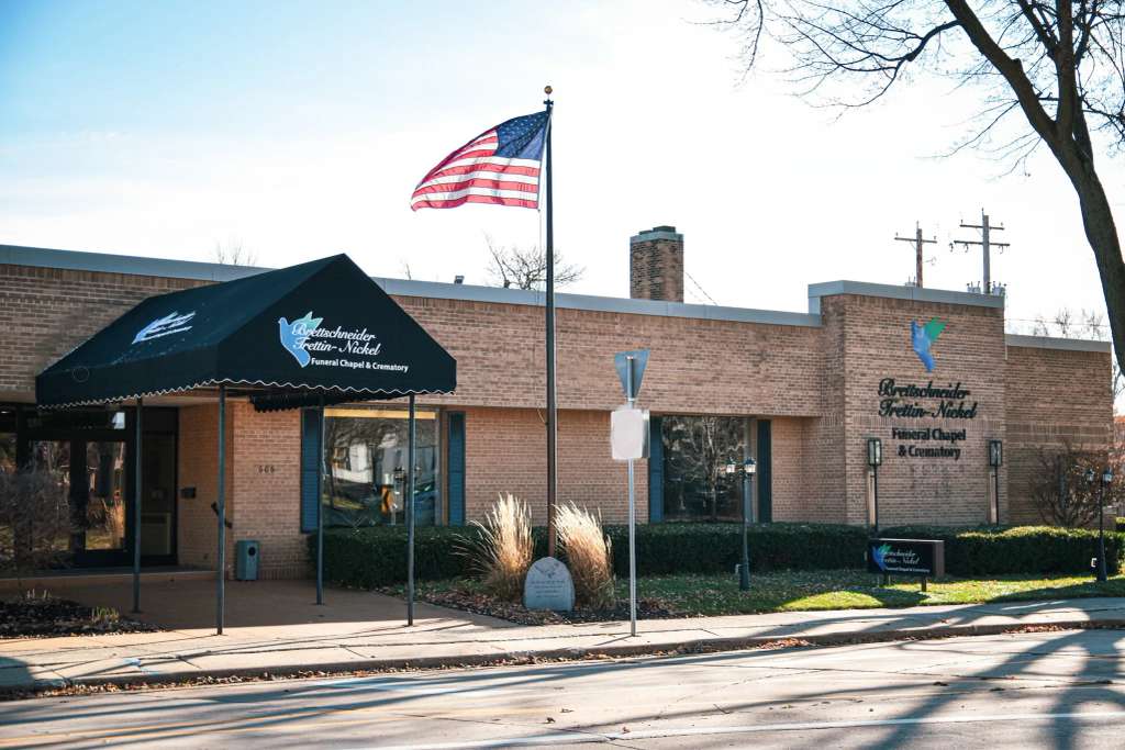 Brettschneider-Trettin-Nickel Funeral Chapel & Crematory