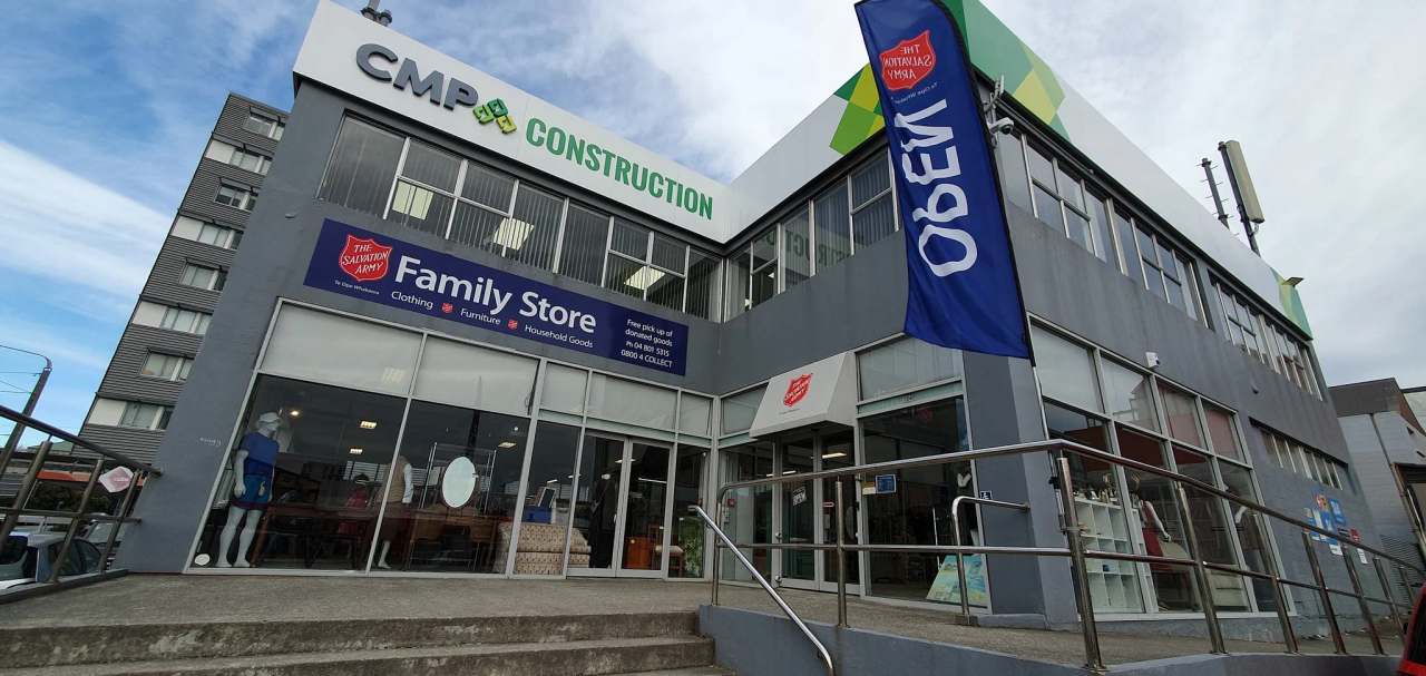 Salvation Army Family Clothing Store — photo 1