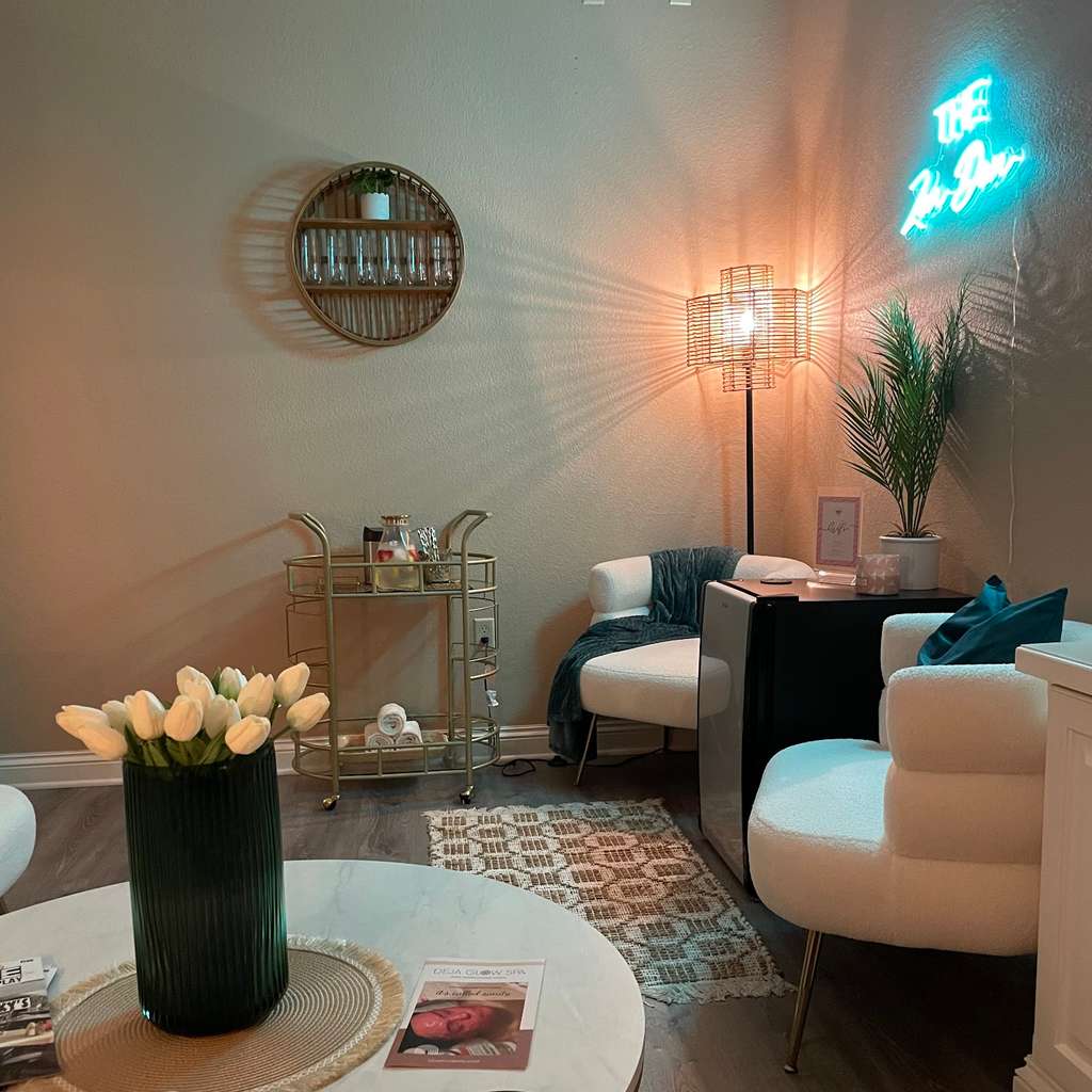 Deja Glow Spa