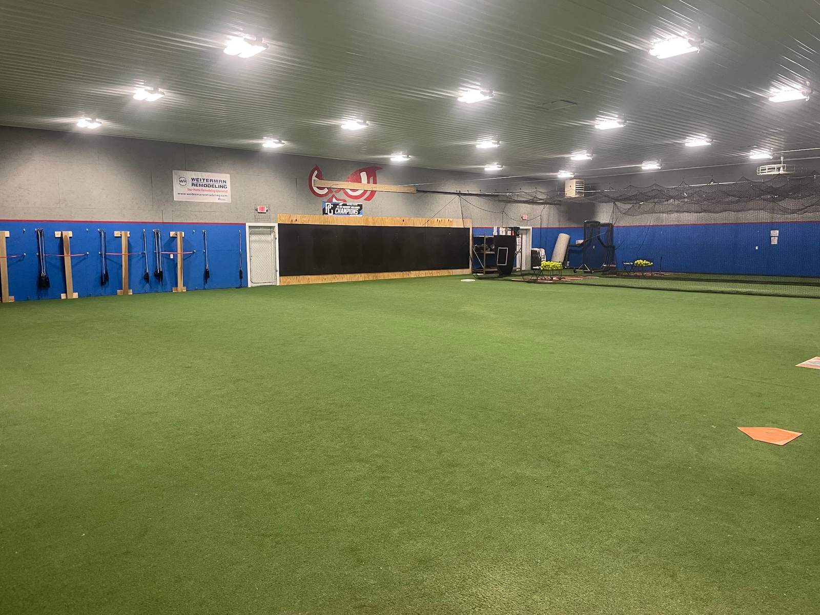 Velocity Baseball & Softball (Slinger) — photo 2