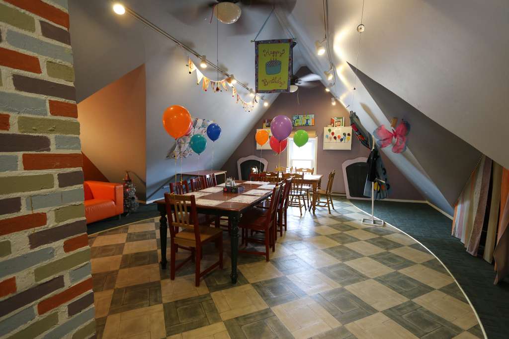 Food & Drink