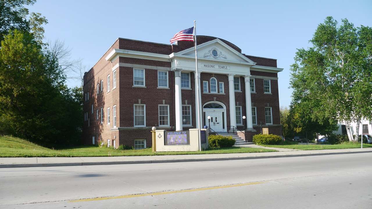 Ozaukee County Masonic Temple — photo 5