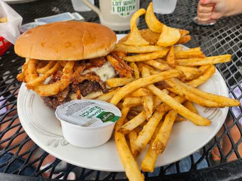 Bilda's Friess Lake Pub — photo 3